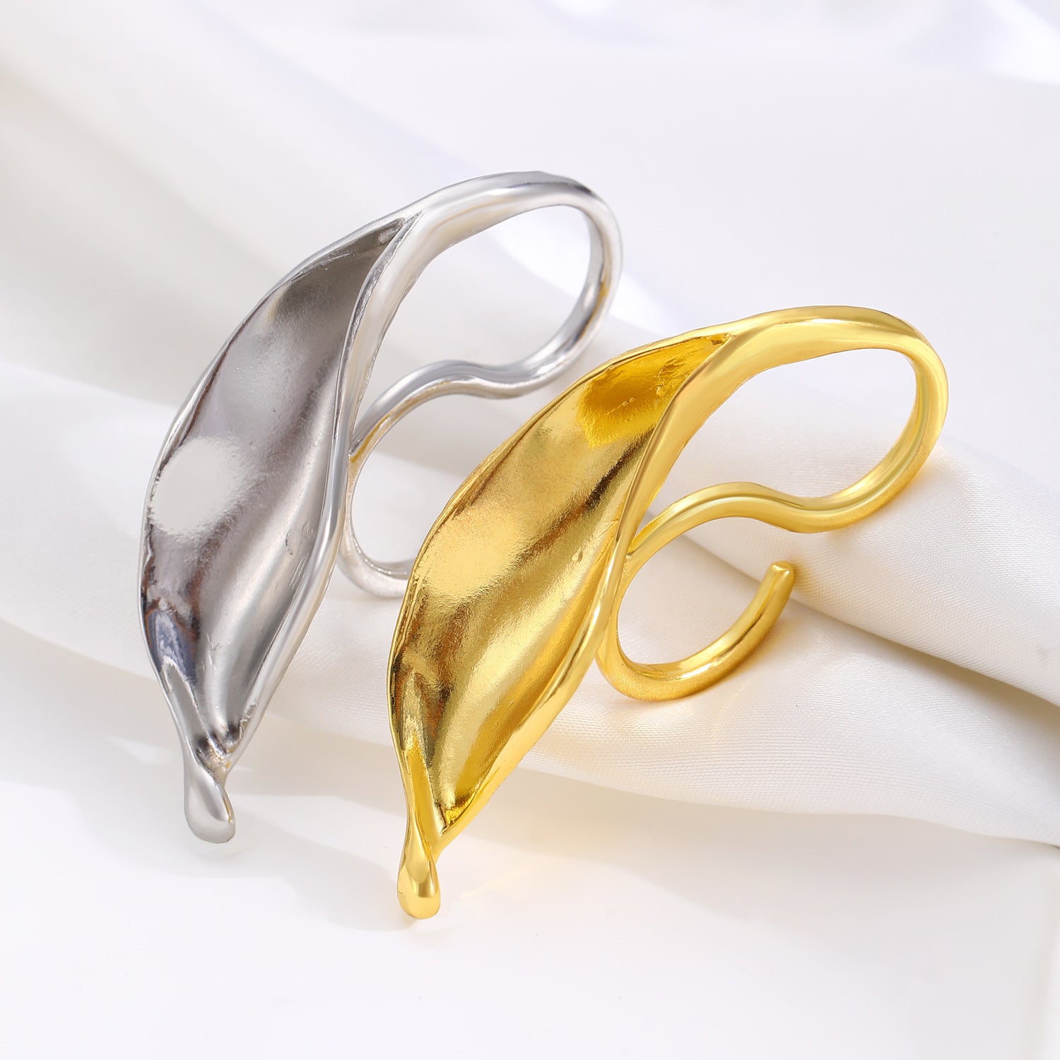 Glam Orbit Twin 925 Silver / 18K Gold Plated Adjustable Ring - AmoreNmore