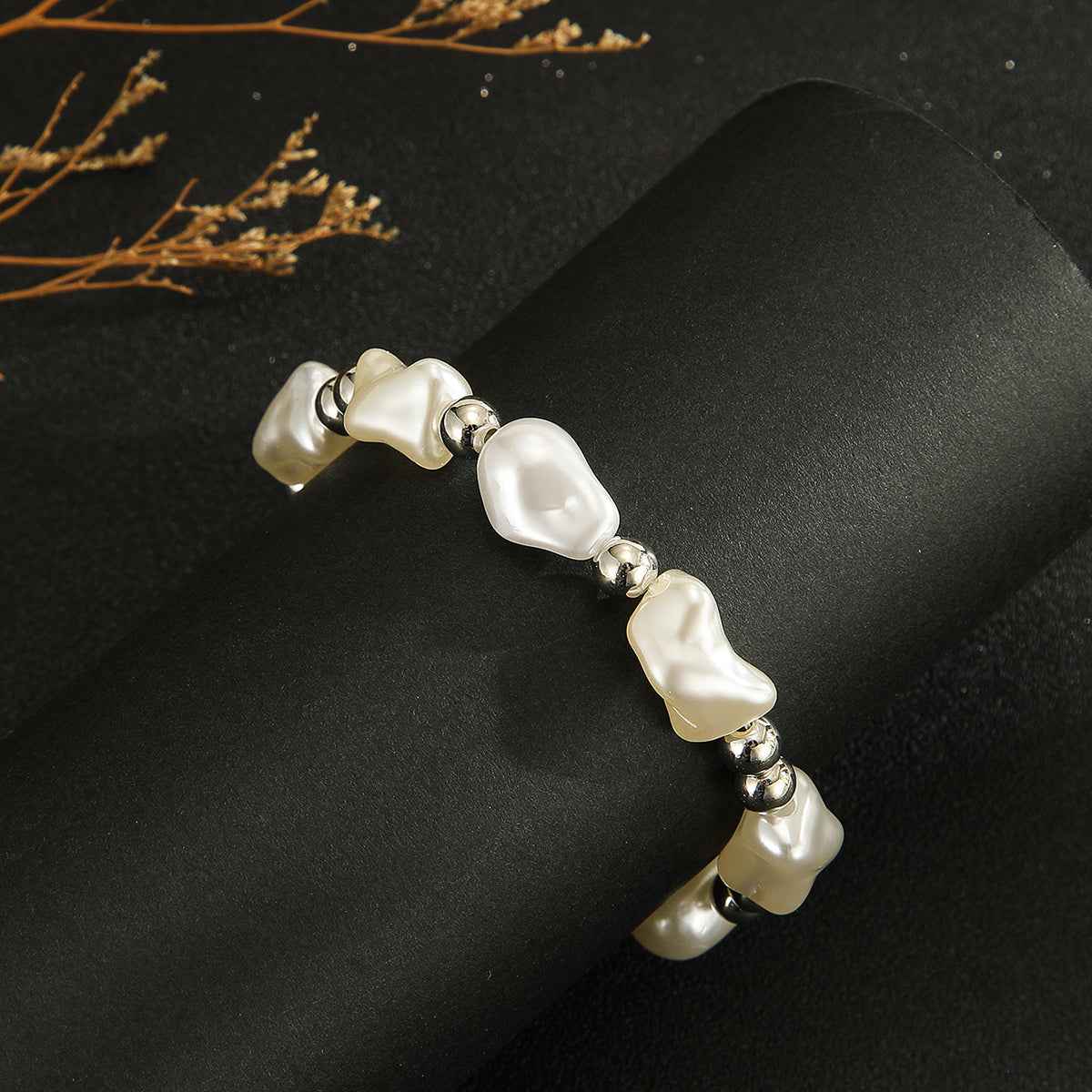 Baroque Luxe Pearl Stretch Bracelet for Elegant Style and Comfort - AmoreNmore