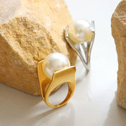 Pearl Luxe 18K gold Plated Statement Ring - AmoreNmore