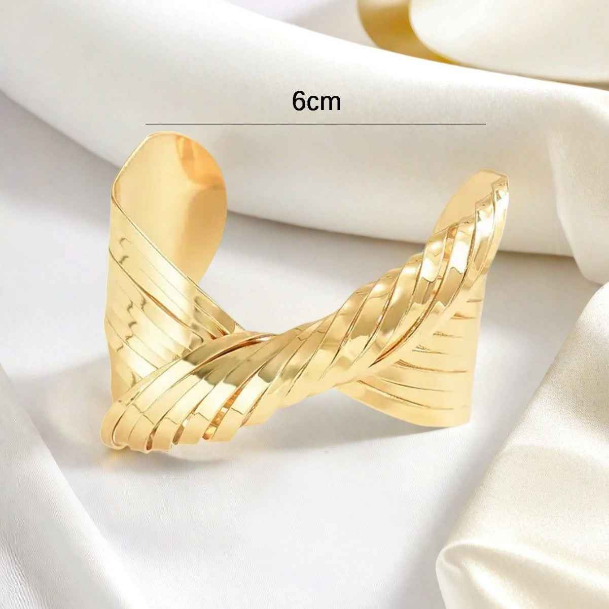 Aurielle Curve | Twist Luxe Cuff Bracelet | Gold Plated Sculpted Design | Modern Statement Bracelet for Elevated Styling