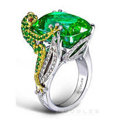 Emerald Embrace Frog 925 Silver Plated Ring