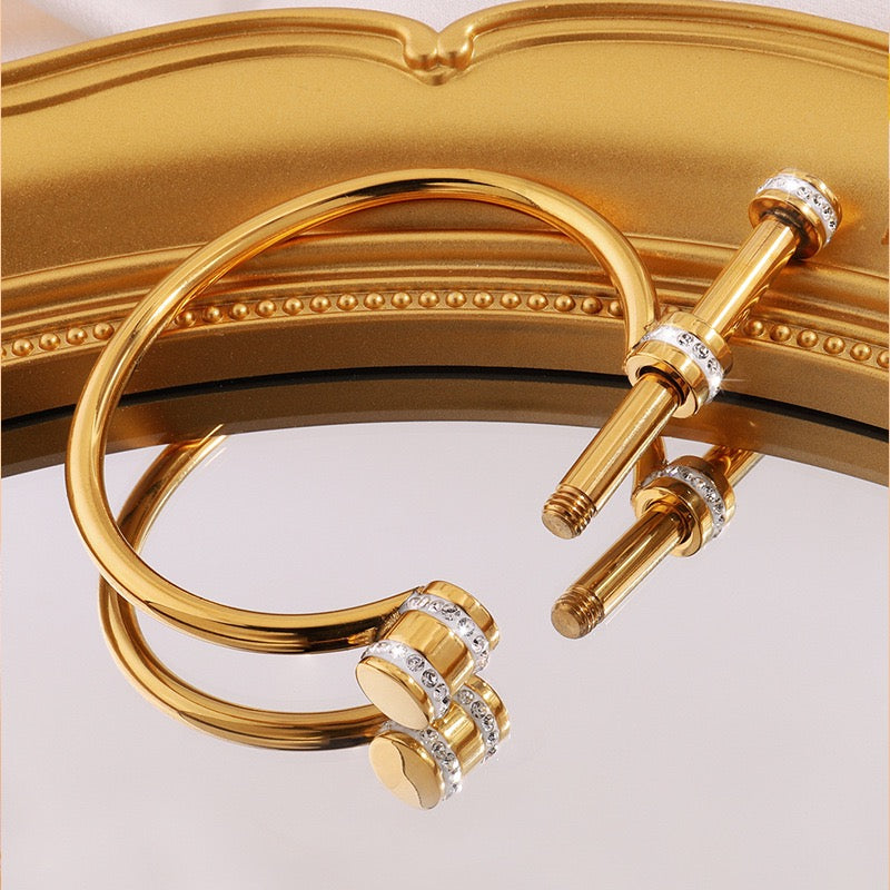 Luxe Bolt Cuff Bracelet