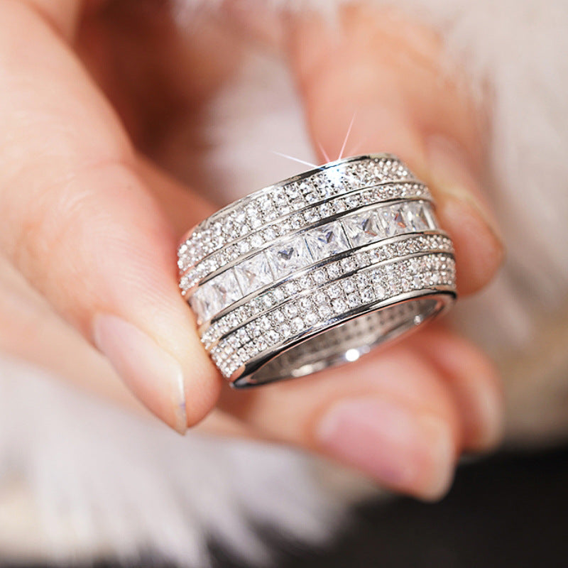 Celestia Luxe Radiance 925 Silver Plated Band