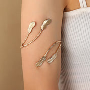Elysian Spiral Arm Cuff