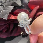 Majestic Pearl Crown Ring